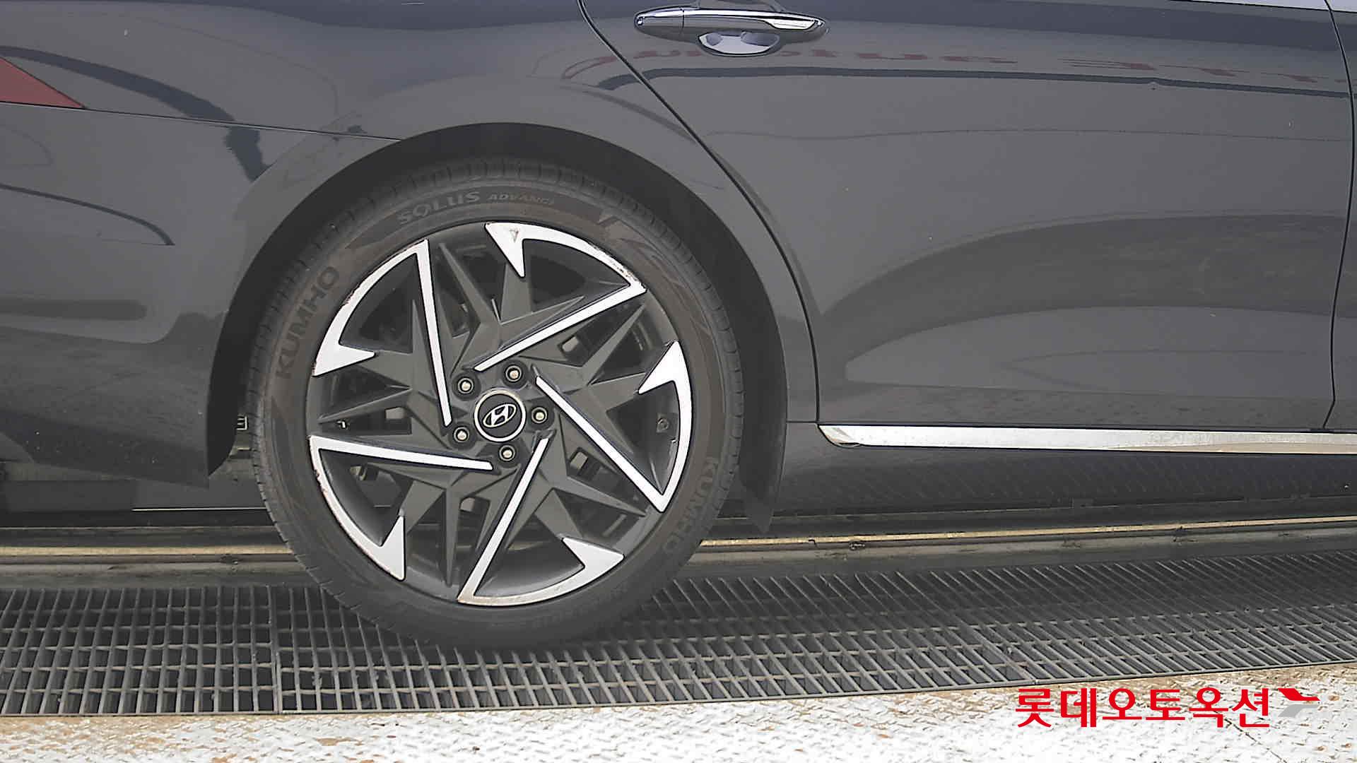 2020 - hyundai grandeur