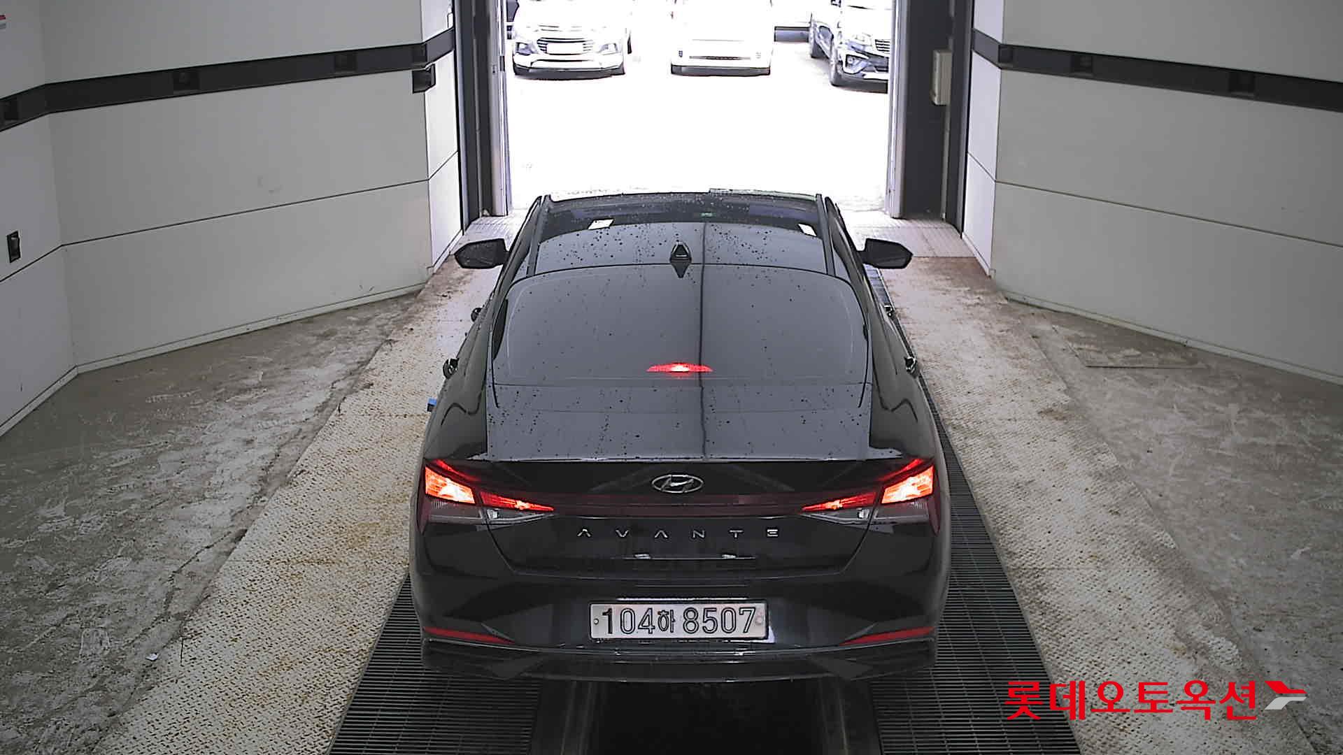 2021 - hyundai avante