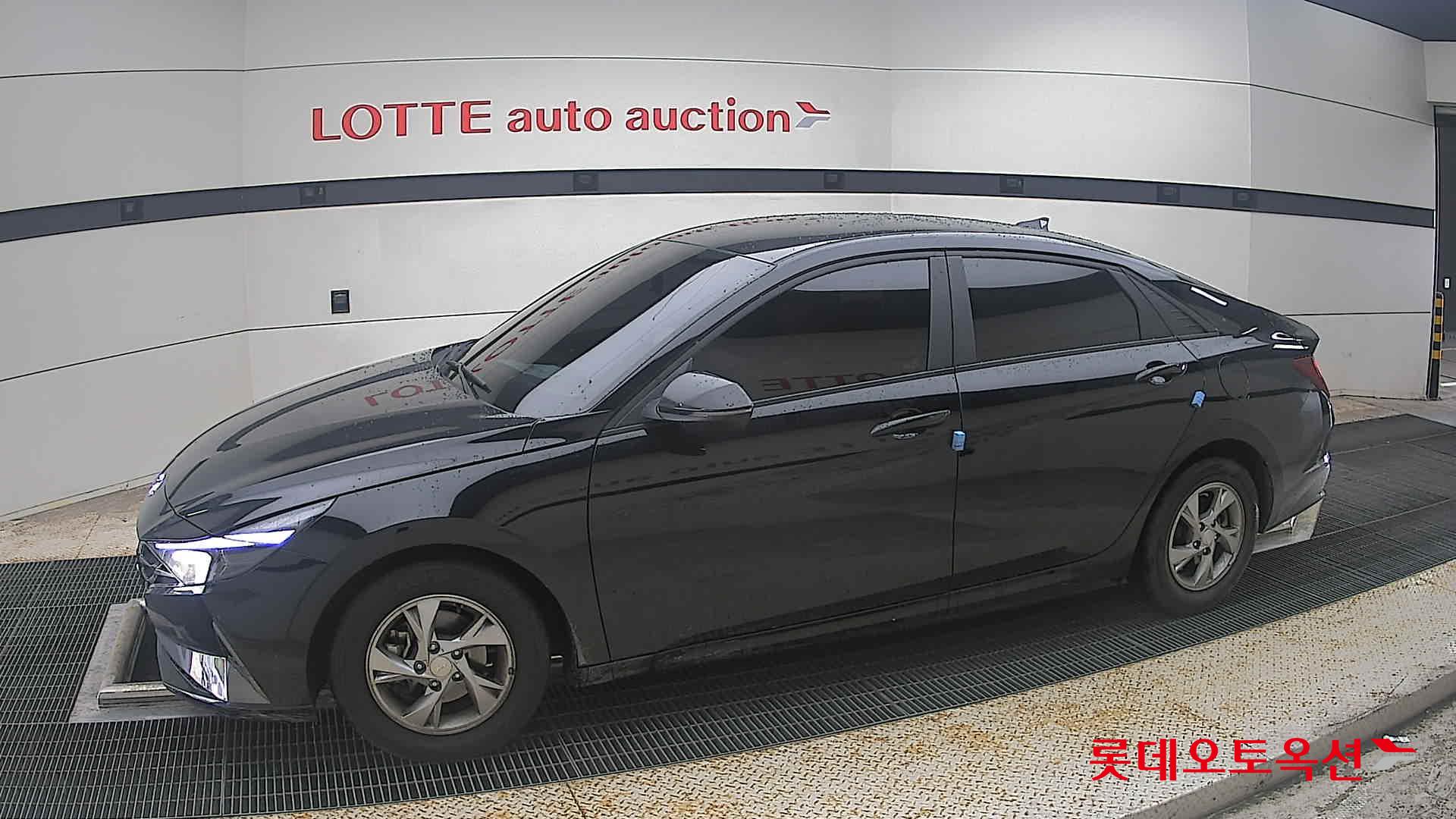 2021 - hyundai avante