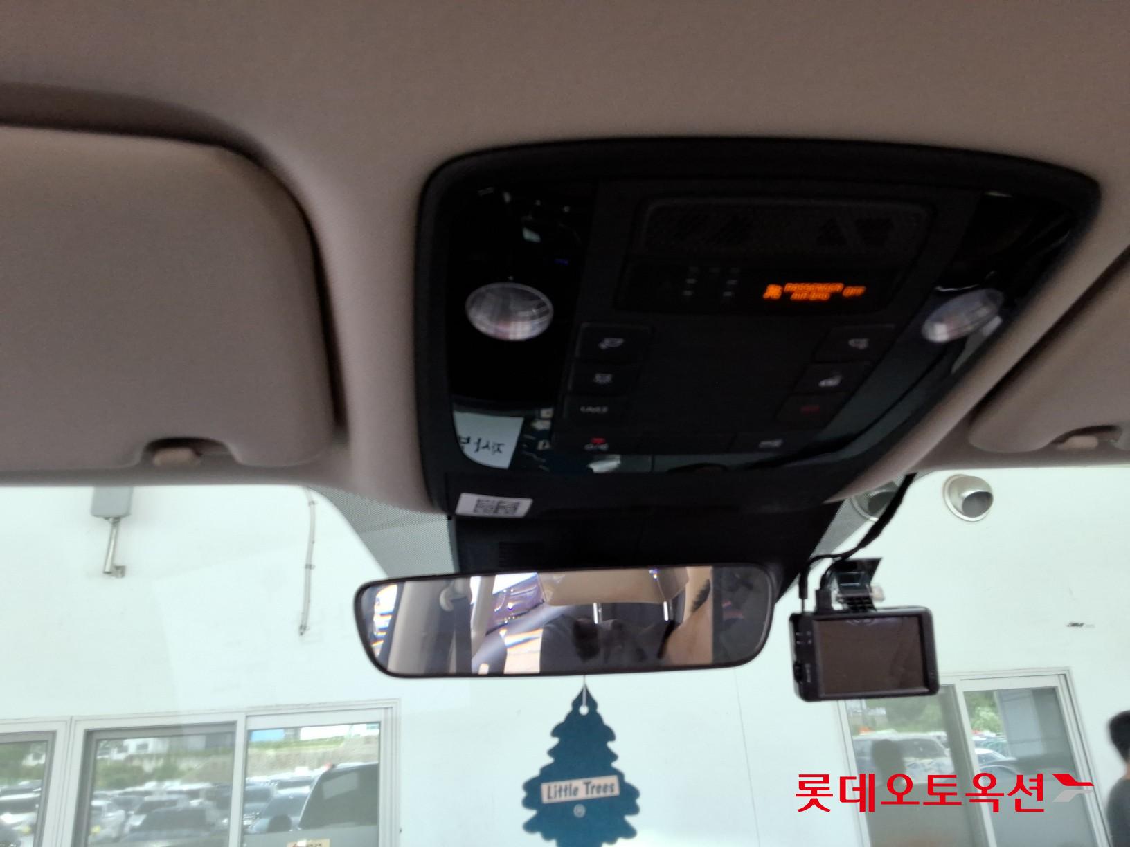 2021 - kia carnival