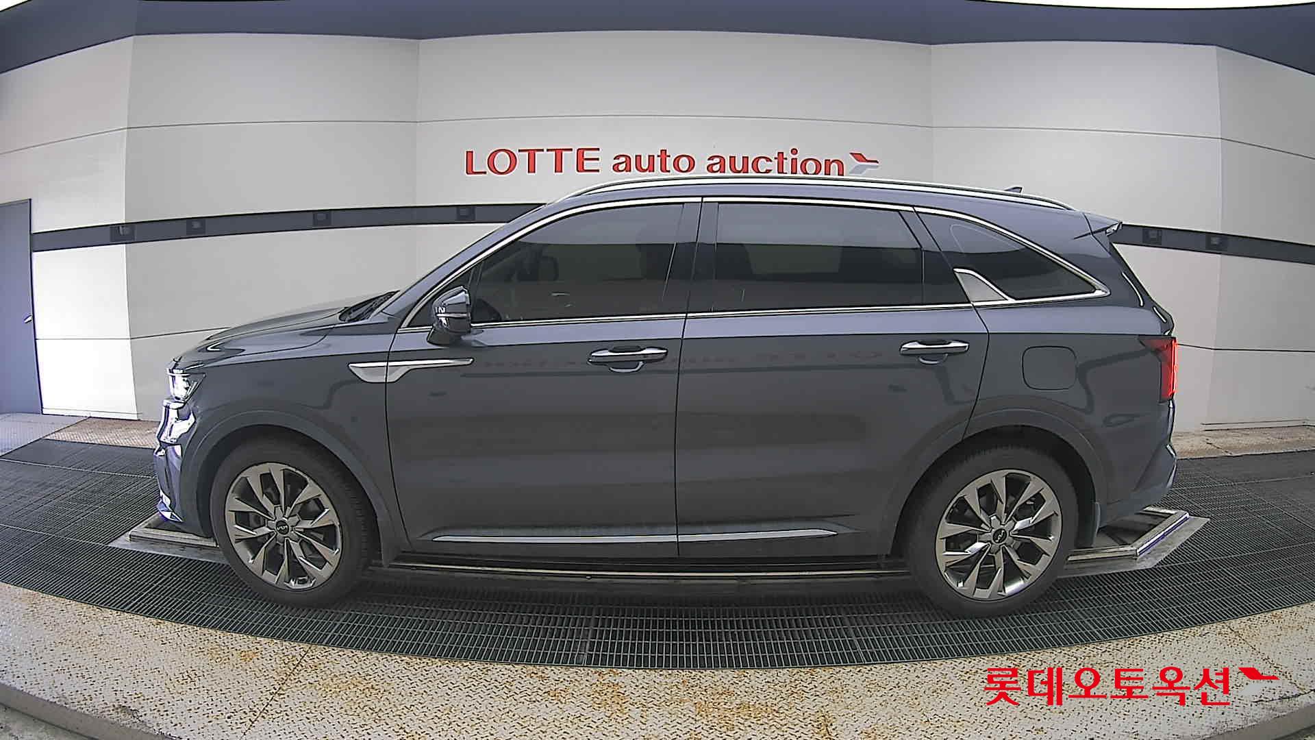 2022 - kia sorento