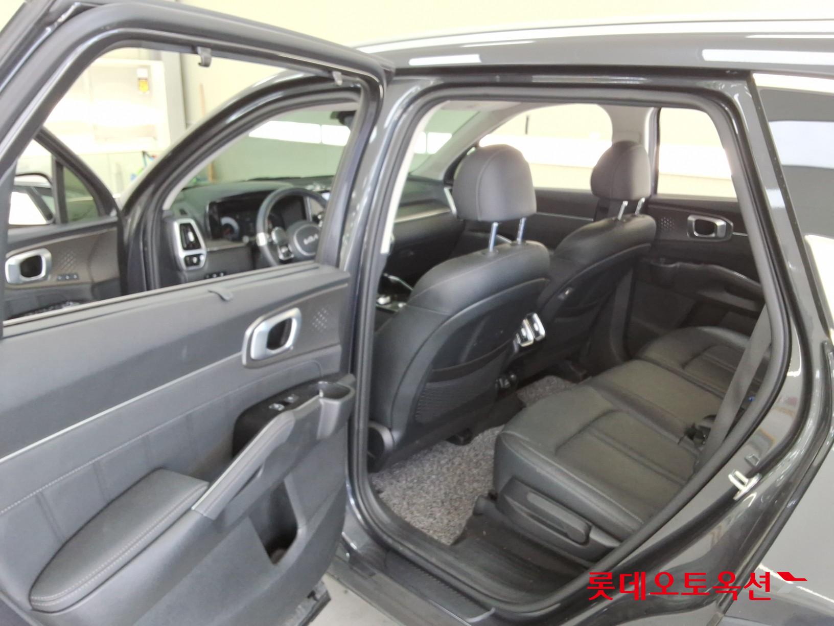2022 - kia sorento