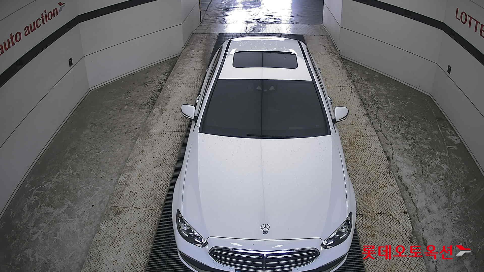 2022 - mercedes-benz e220