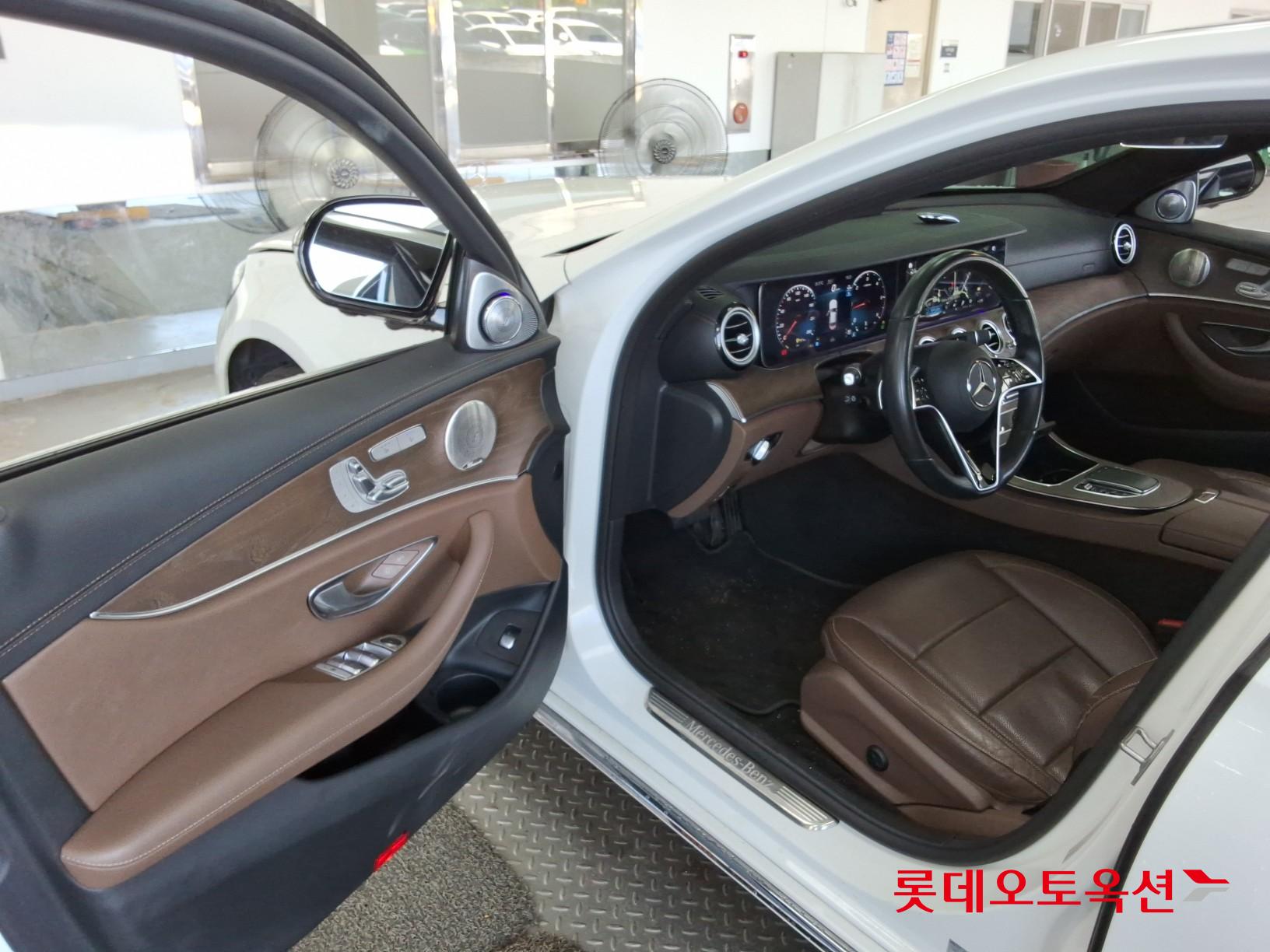 2022 - mercedes-benz e220