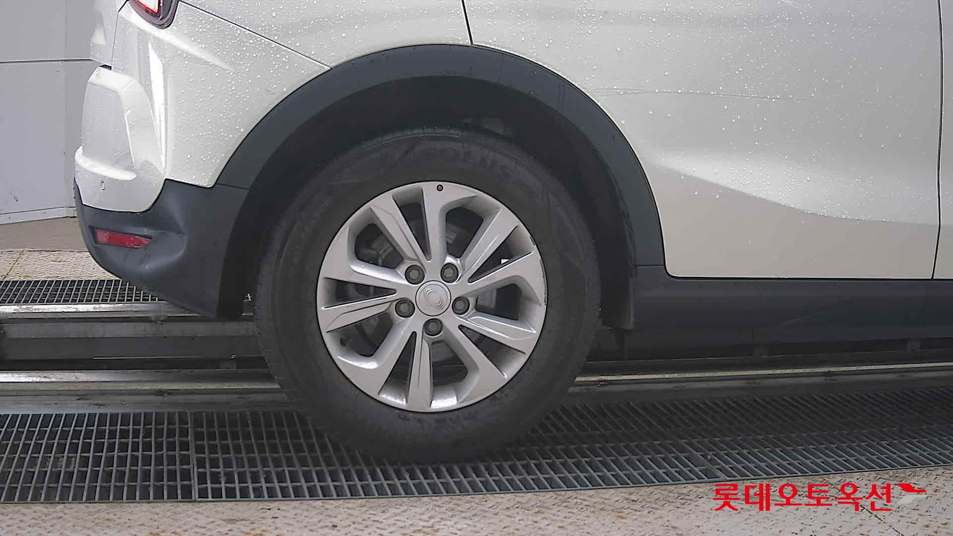2021 - ssangyong tivoli