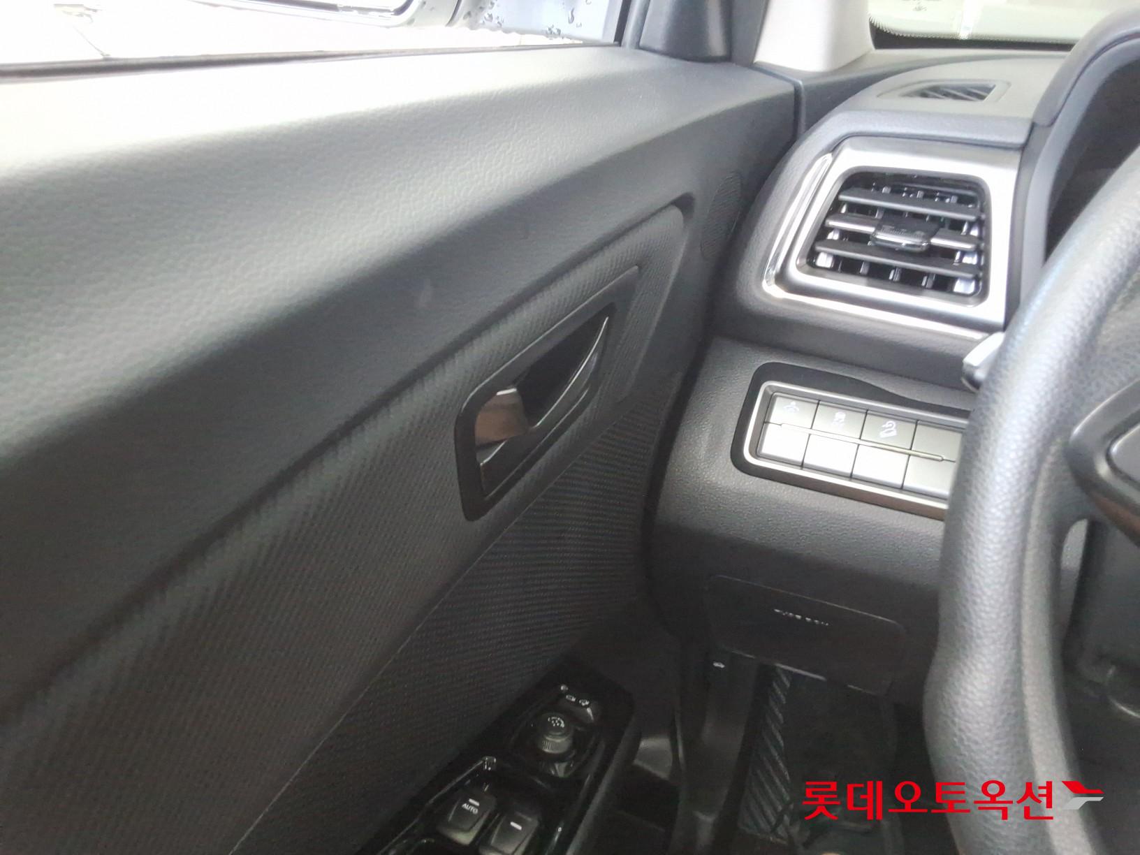 2021 - ssangyong tivoli