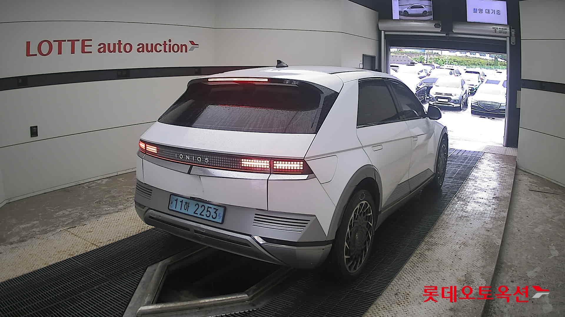 2023 - hyundai ioniq