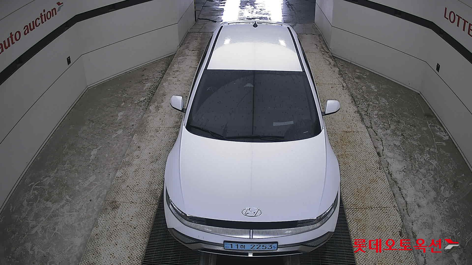 2023 - hyundai ioniq
