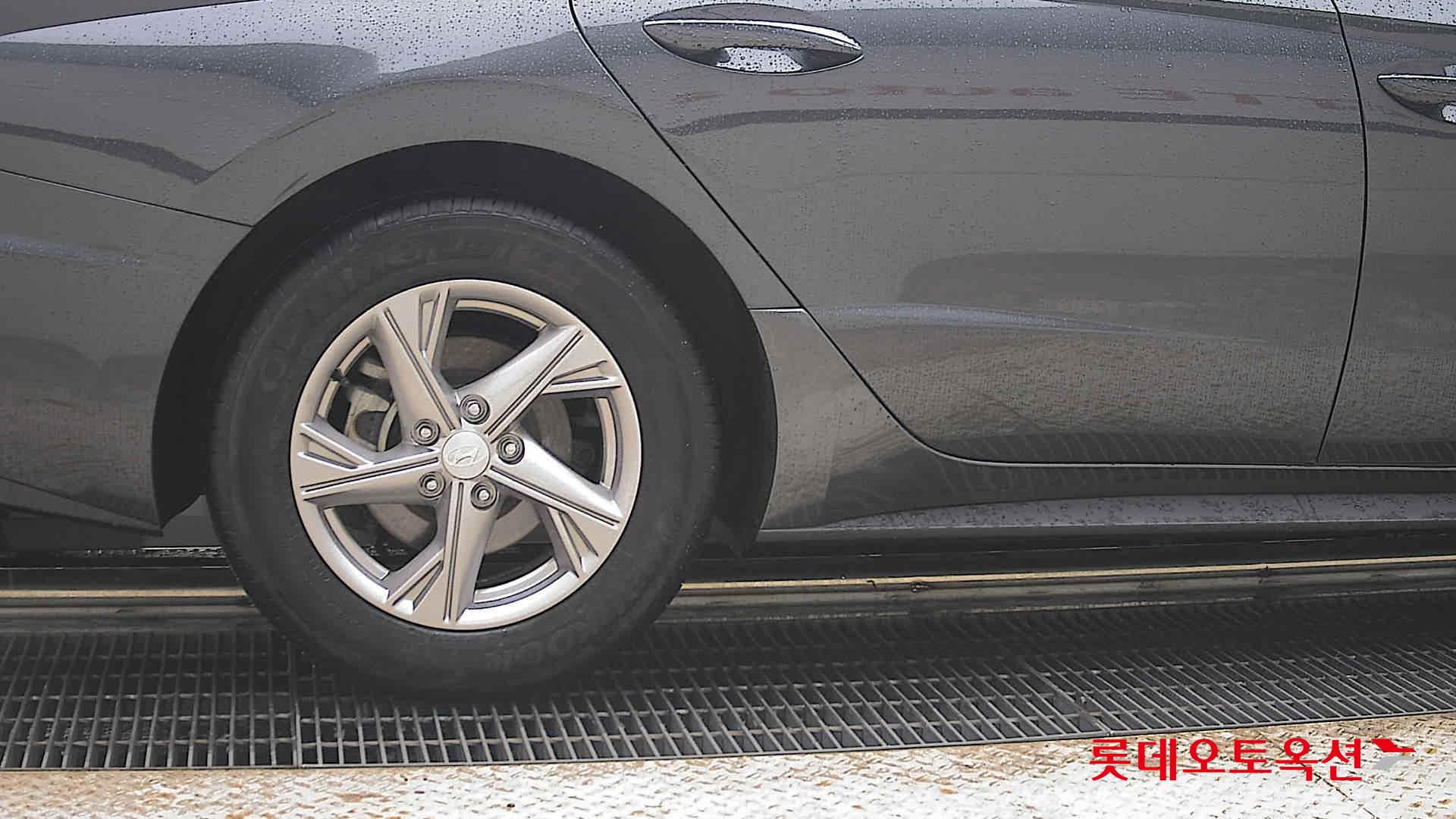 2020 - hyundai sonata