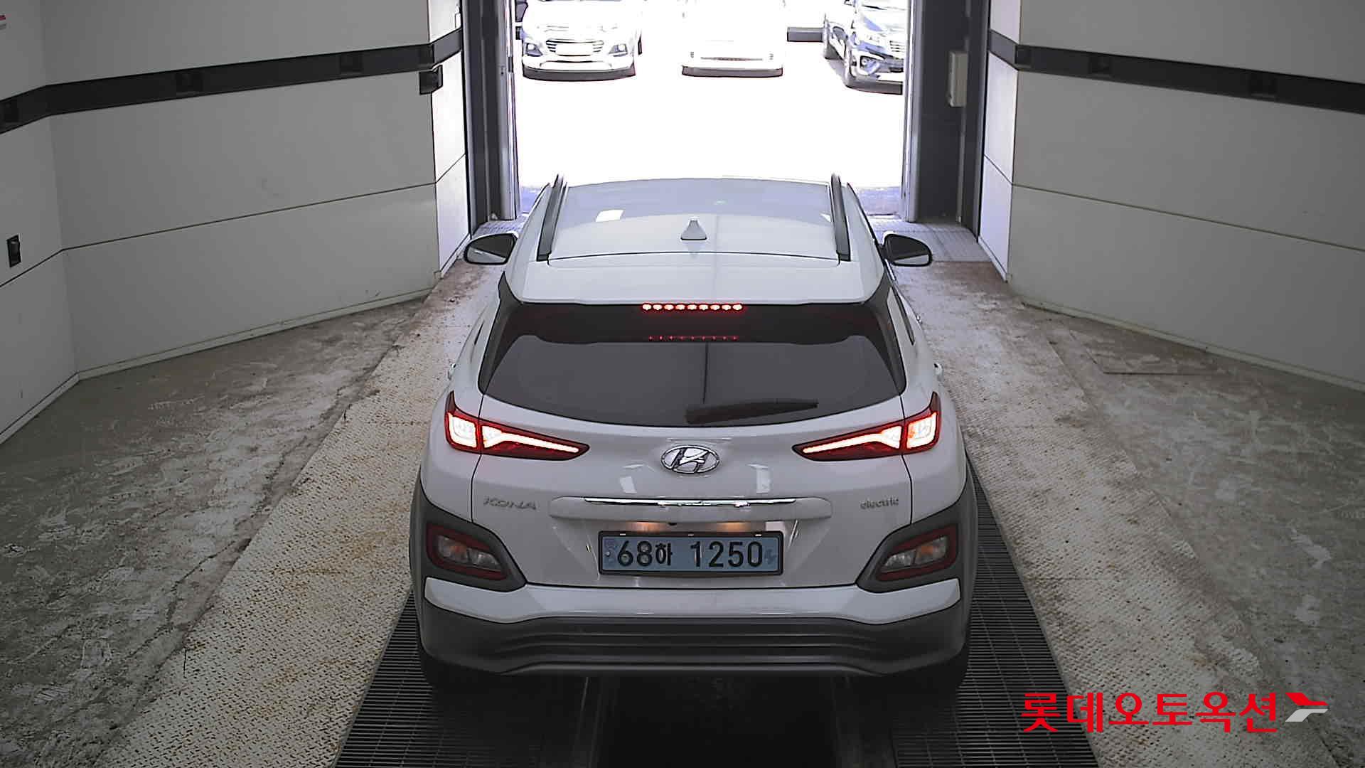 2020 - hyundai kona