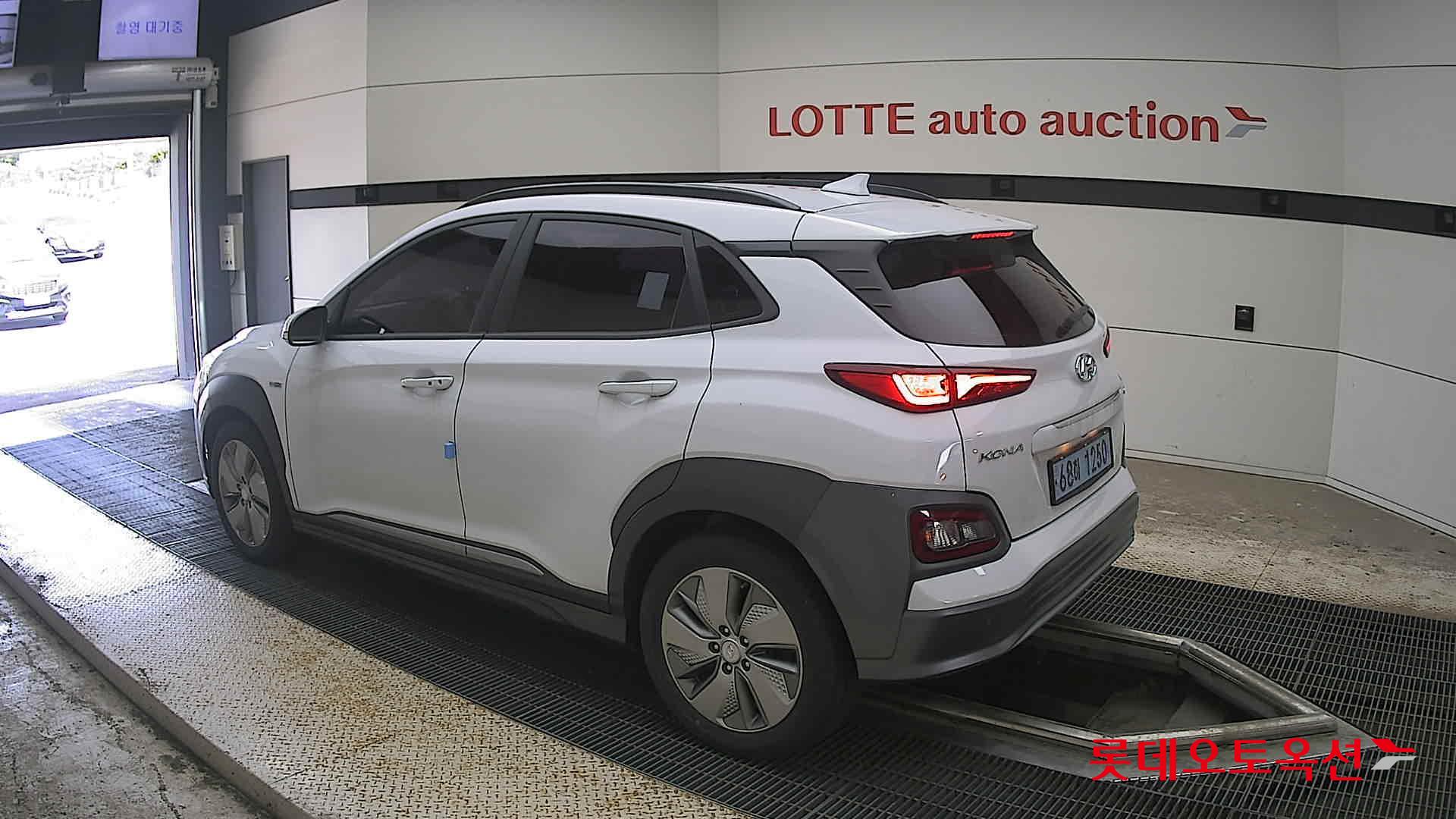 2020 - hyundai kona