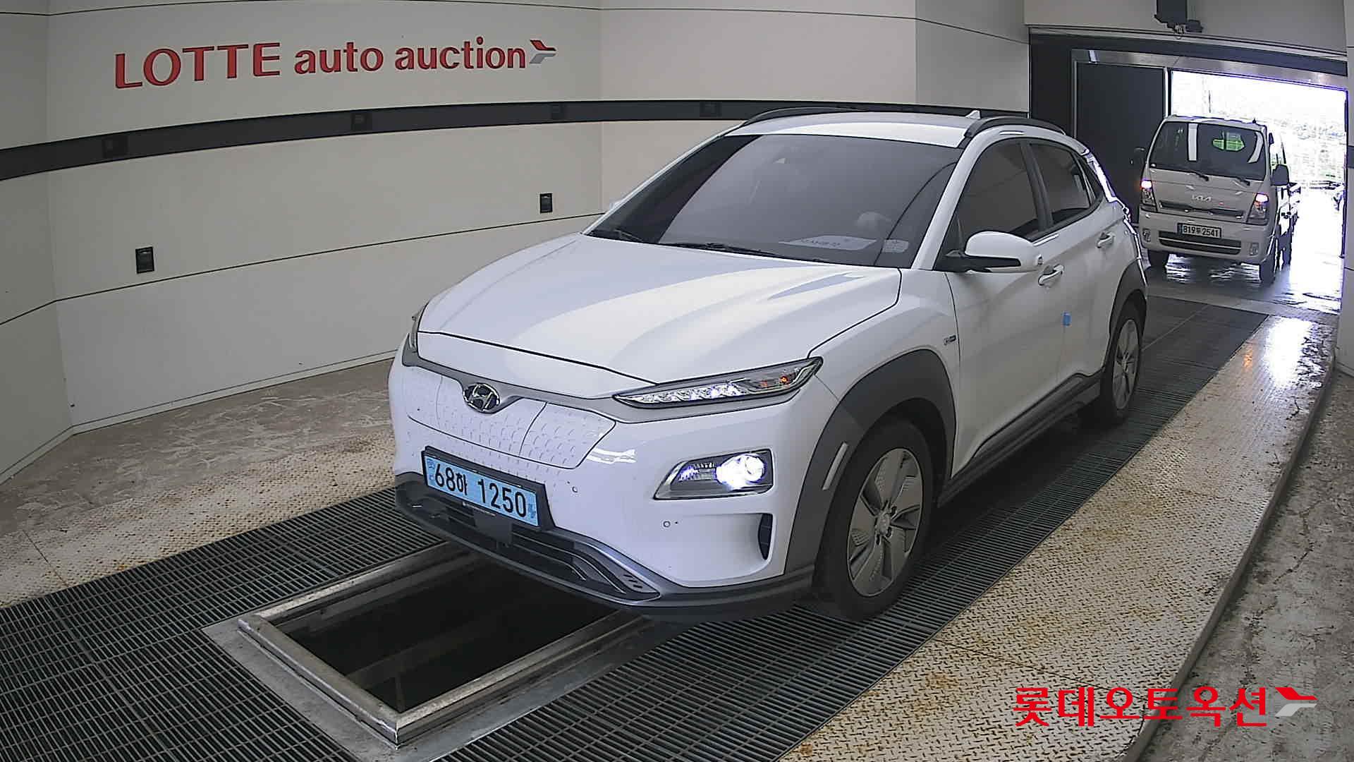 2020 - hyundai kona