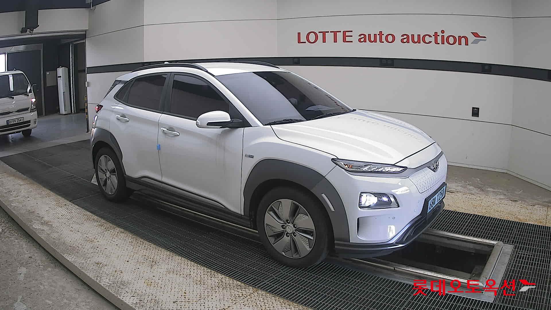 2020 - hyundai kona