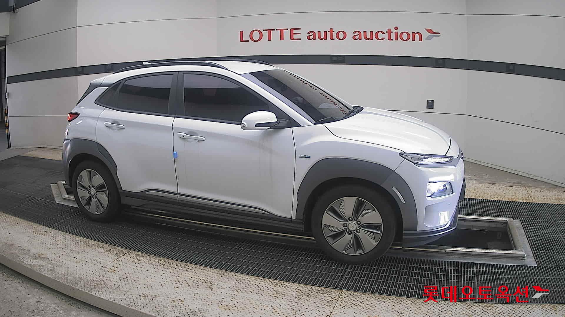 2020 - hyundai kona