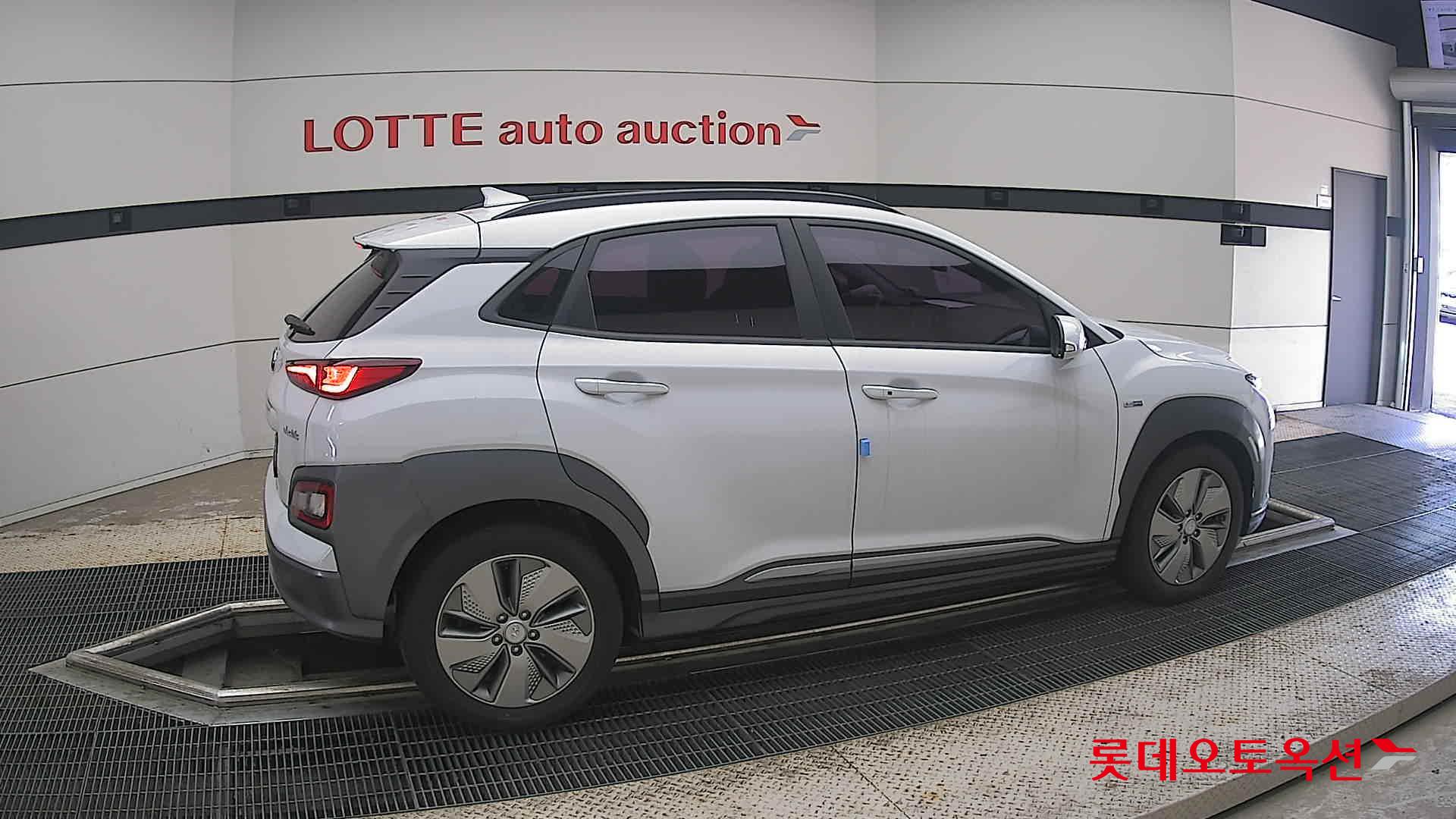 2020 - hyundai kona
