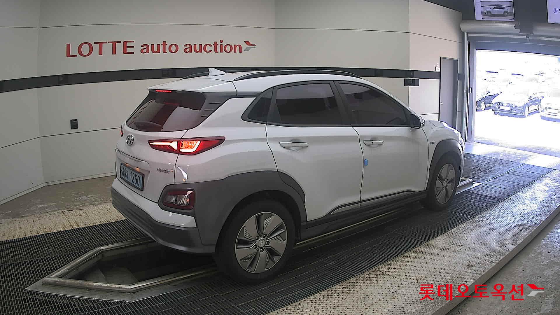 2020 - hyundai kona