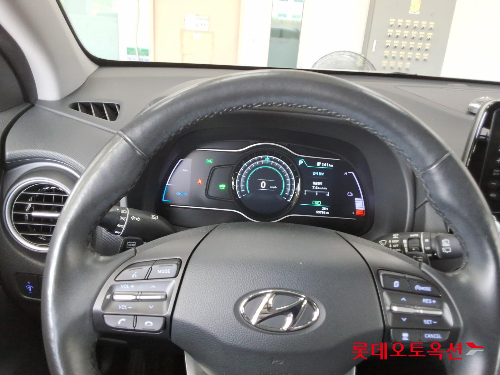 2020 - hyundai kona