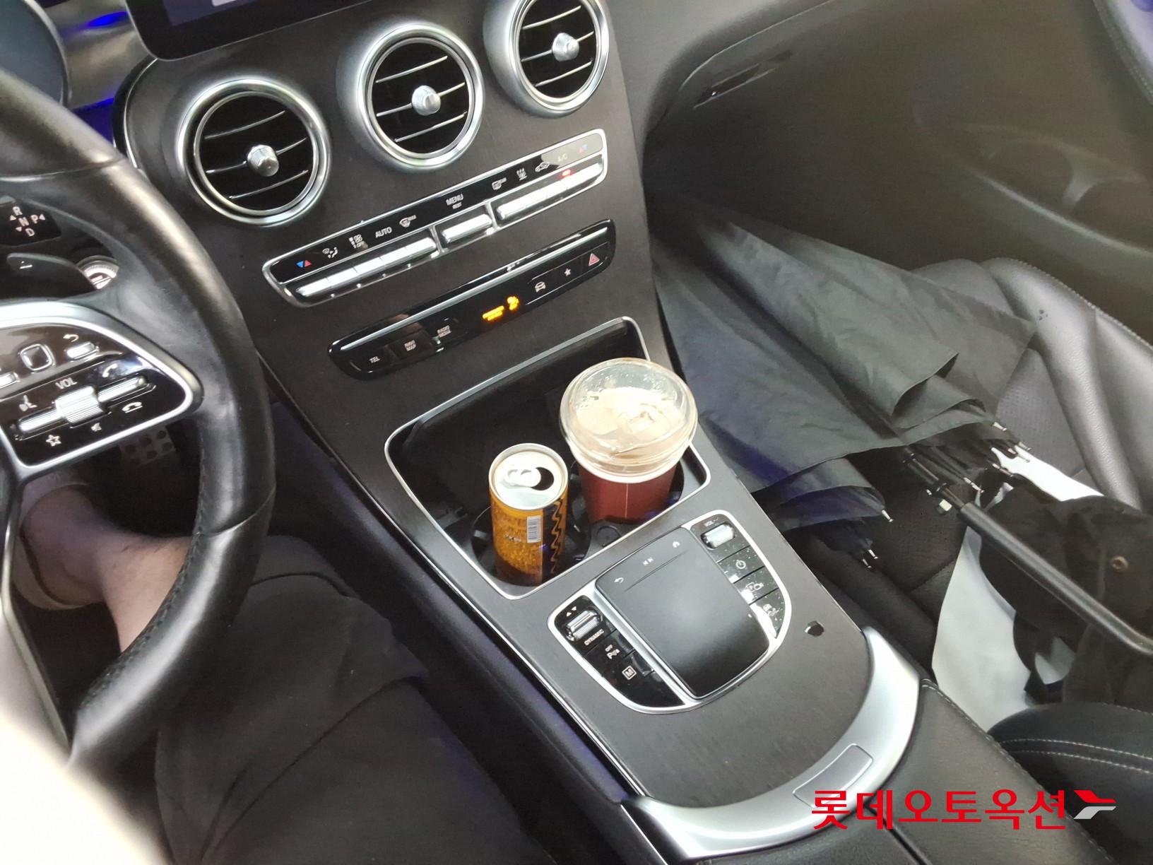 2021 - mercedes-benz glc300
