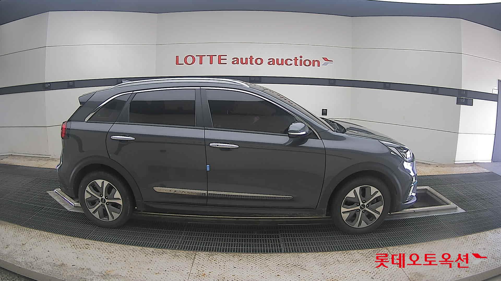 2022 - kia niro