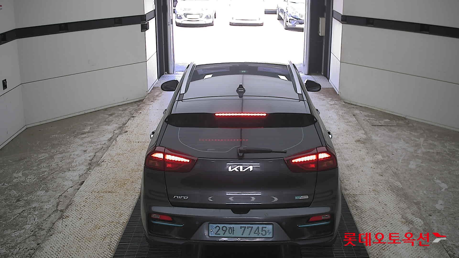 2022 - kia niro