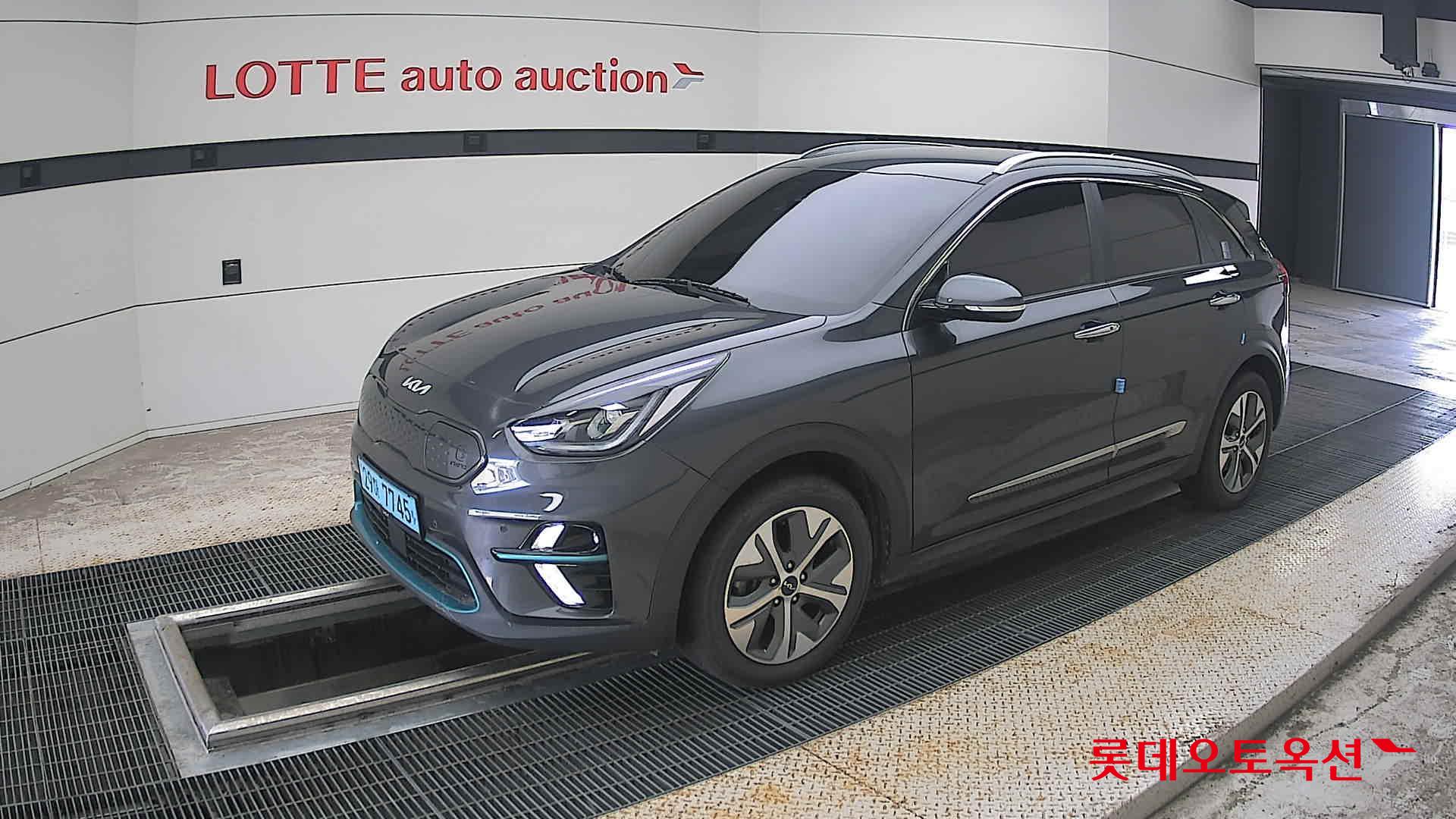 2022 - kia niro