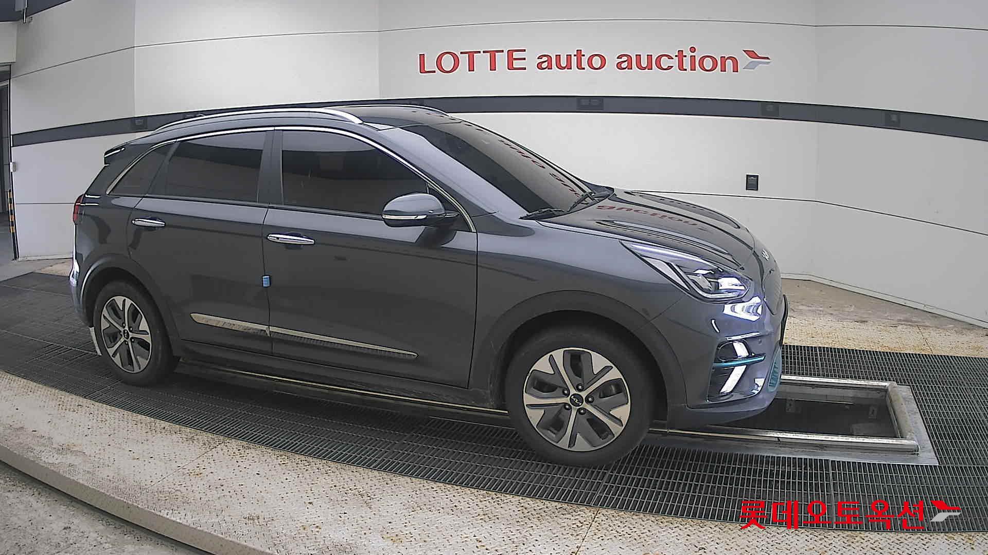 2022 - kia niro