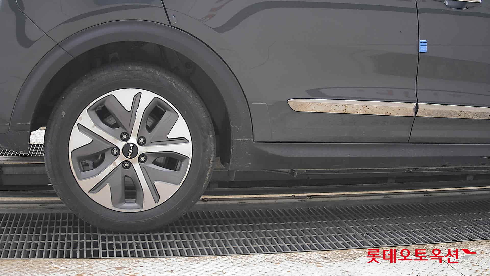2022 - kia niro
