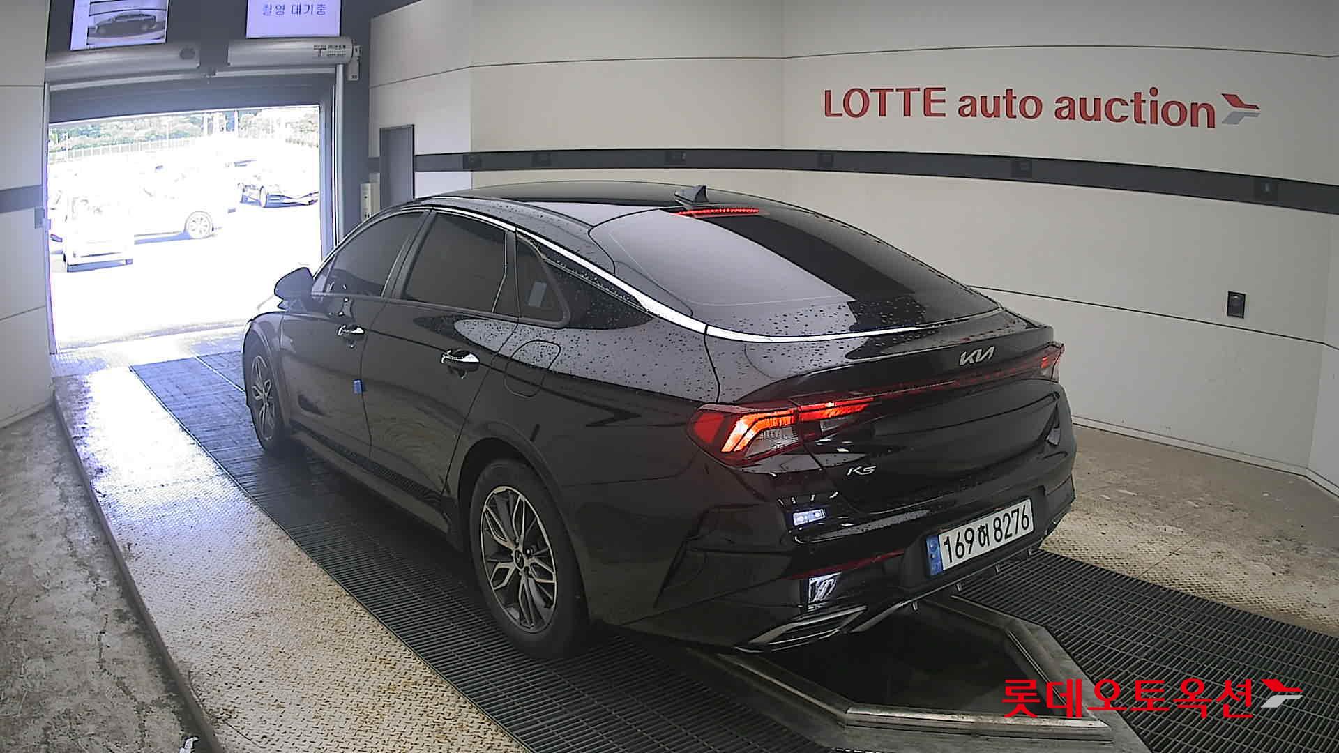 2022 - kia k5