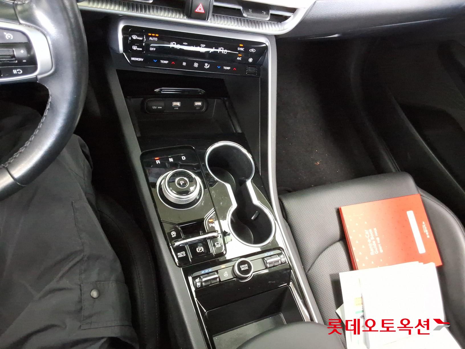 2022 - kia k5