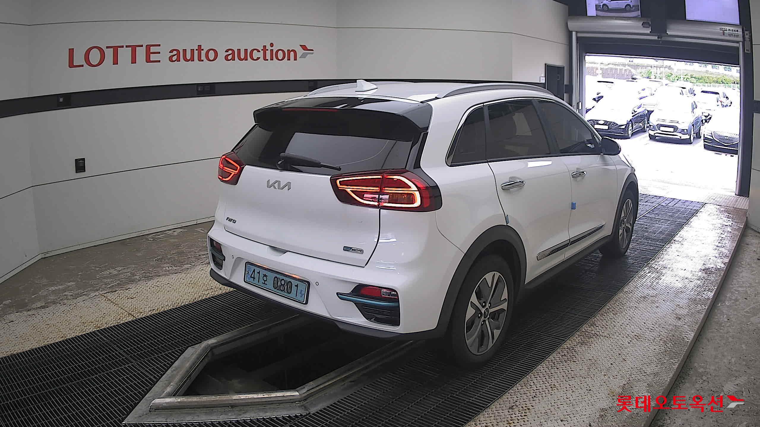 2022 - kia niro