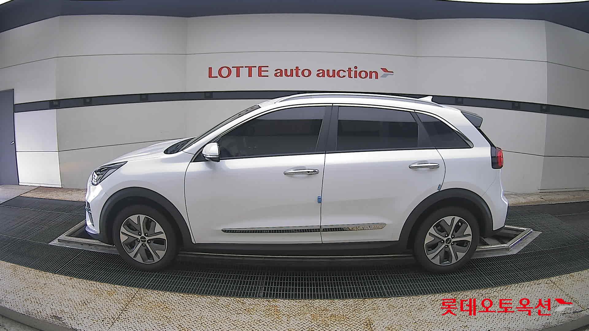 2022 - kia niro