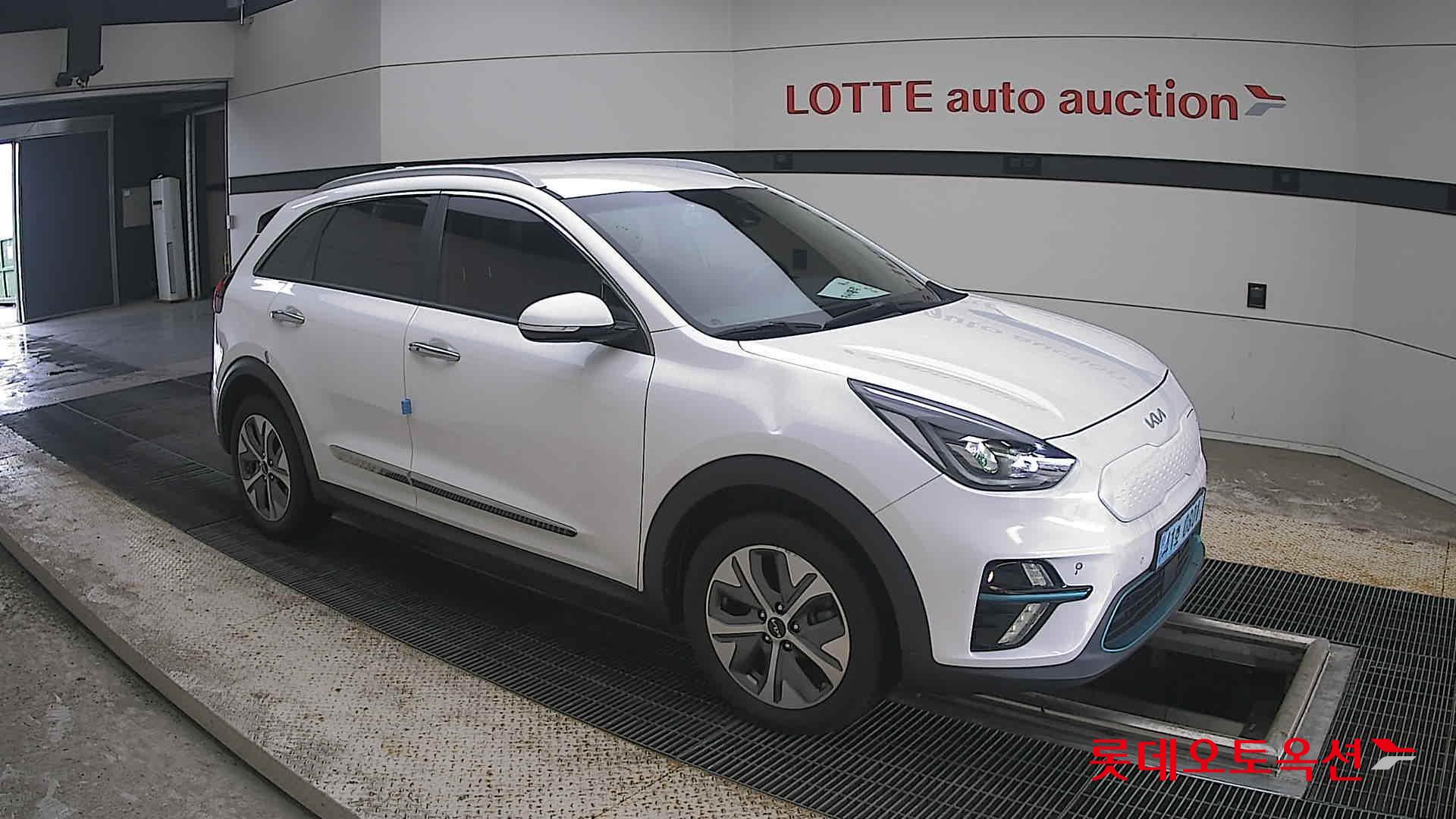 2022 - kia niro