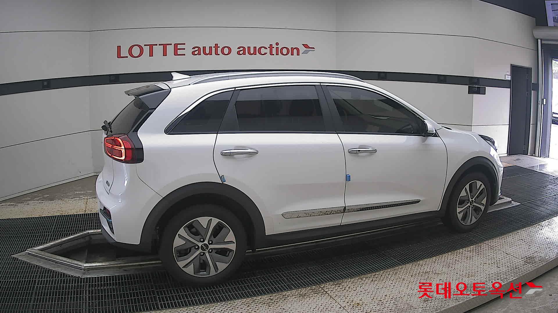 2022 - kia niro