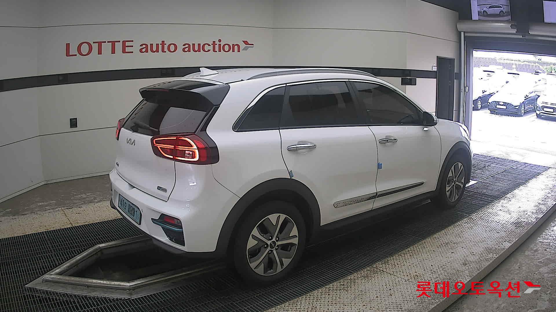 2022 - kia niro