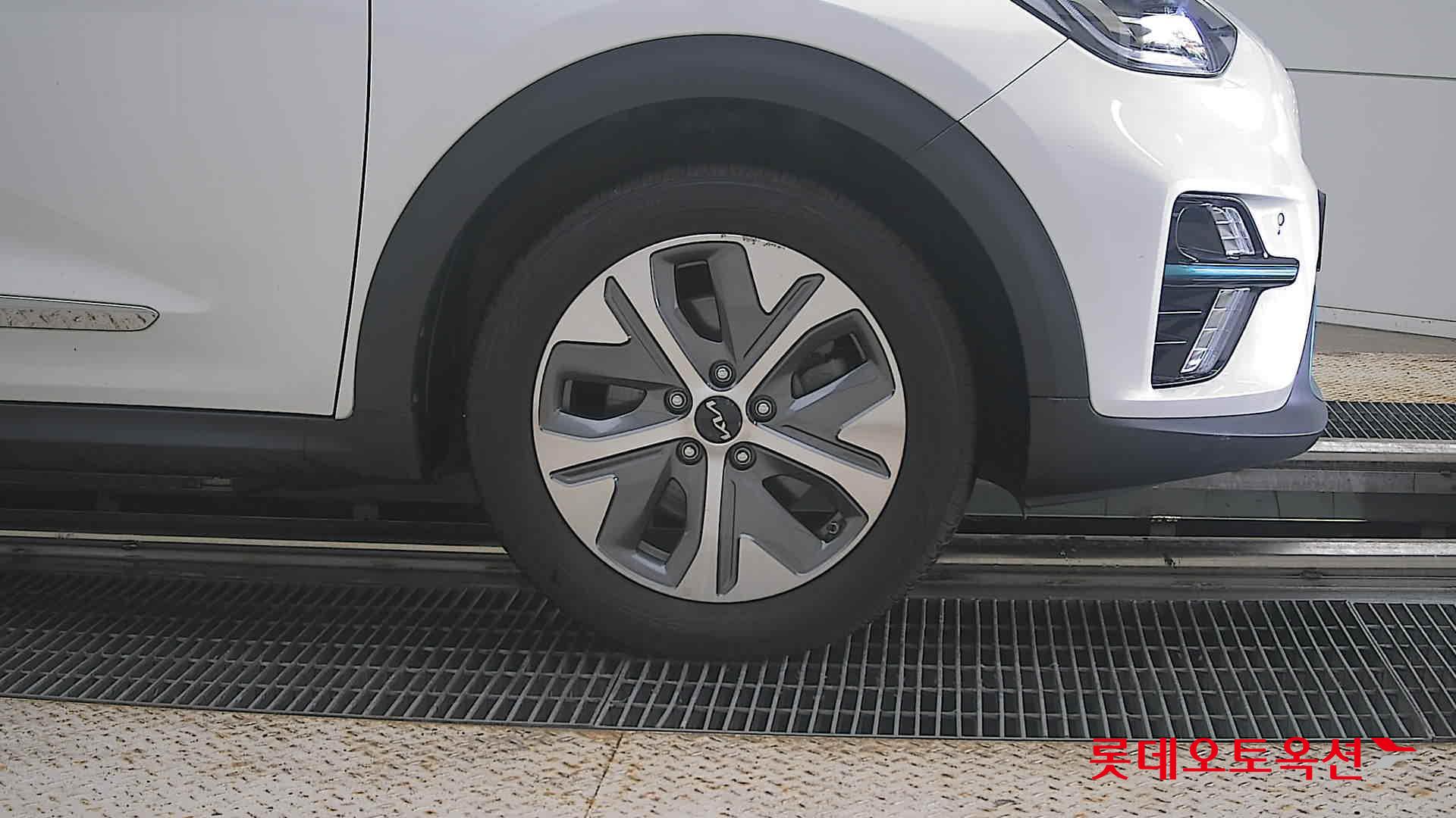 2022 - kia niro