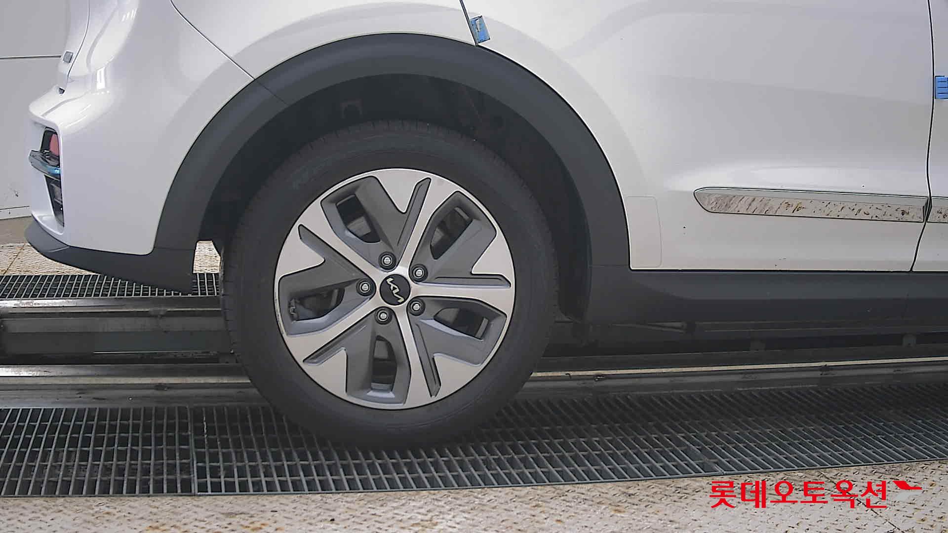 2022 - kia niro