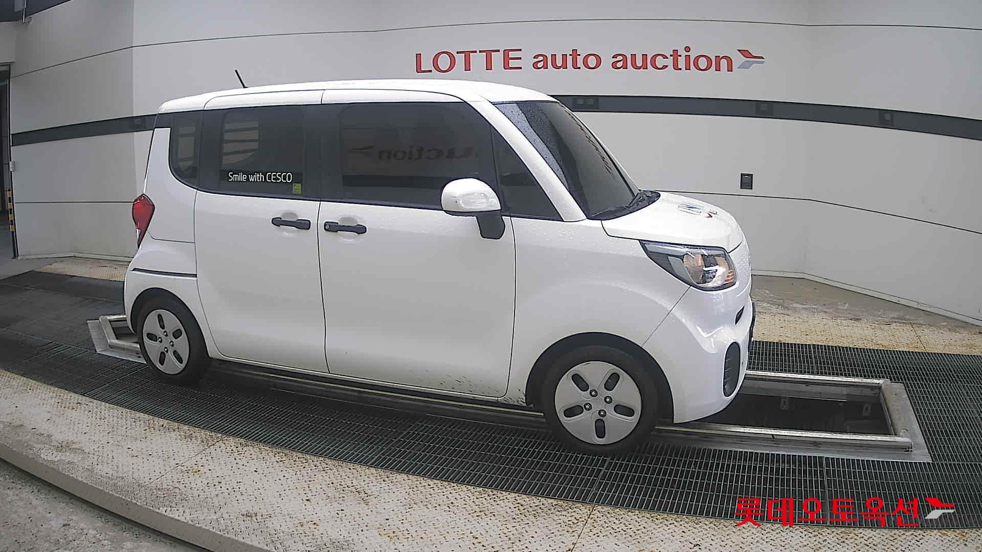 2022 - kia ray