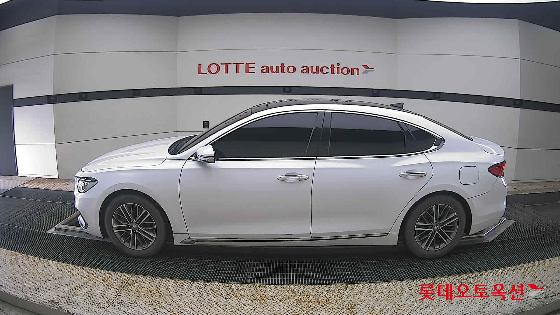 2018 - hyundai grandeur
