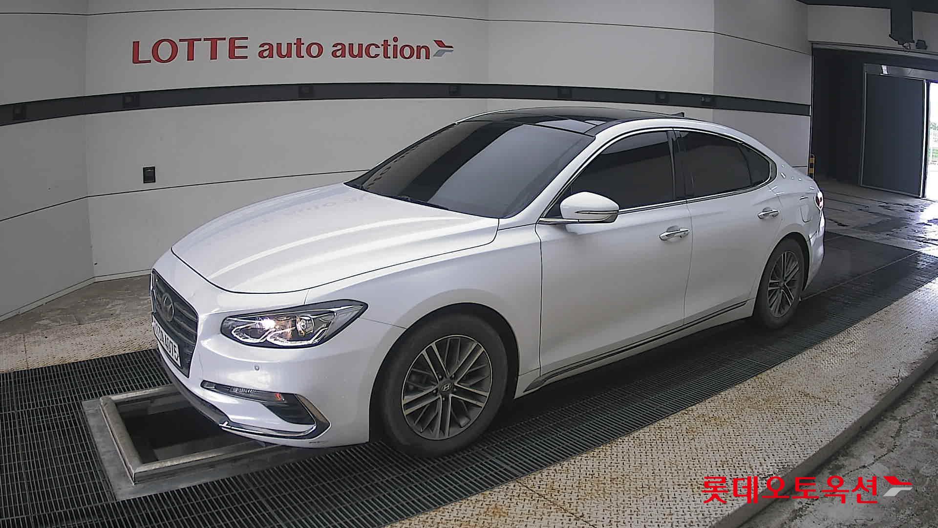 2018 - hyundai grandeur