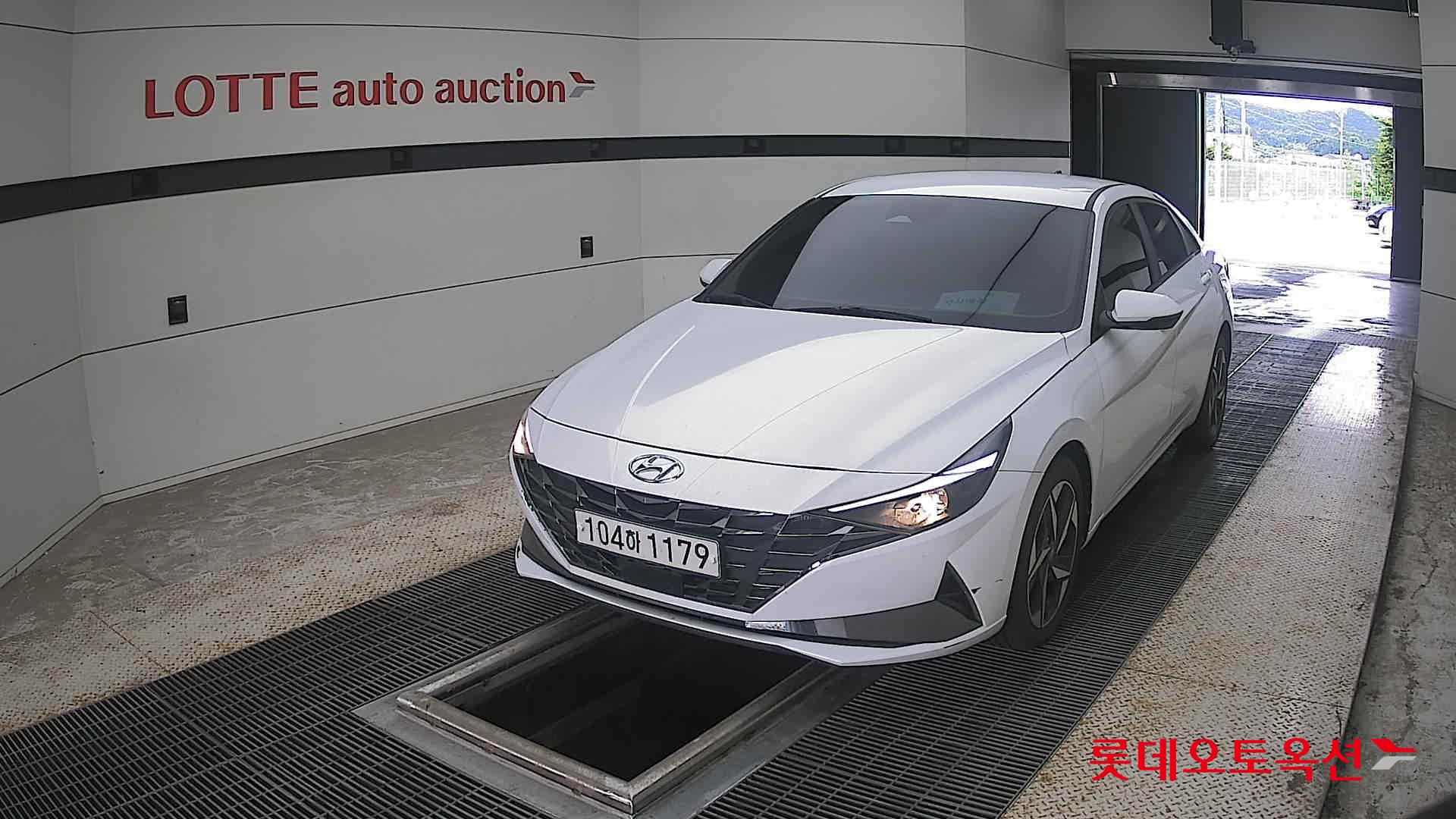 2021 - hyundai avante