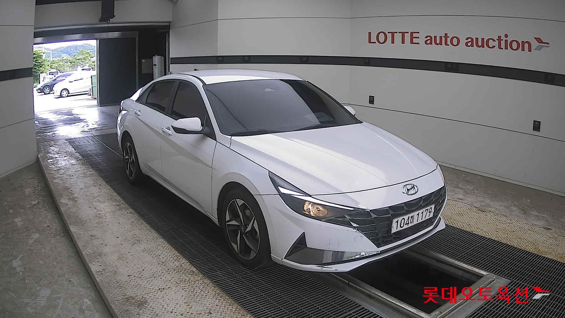 2021 - hyundai avante