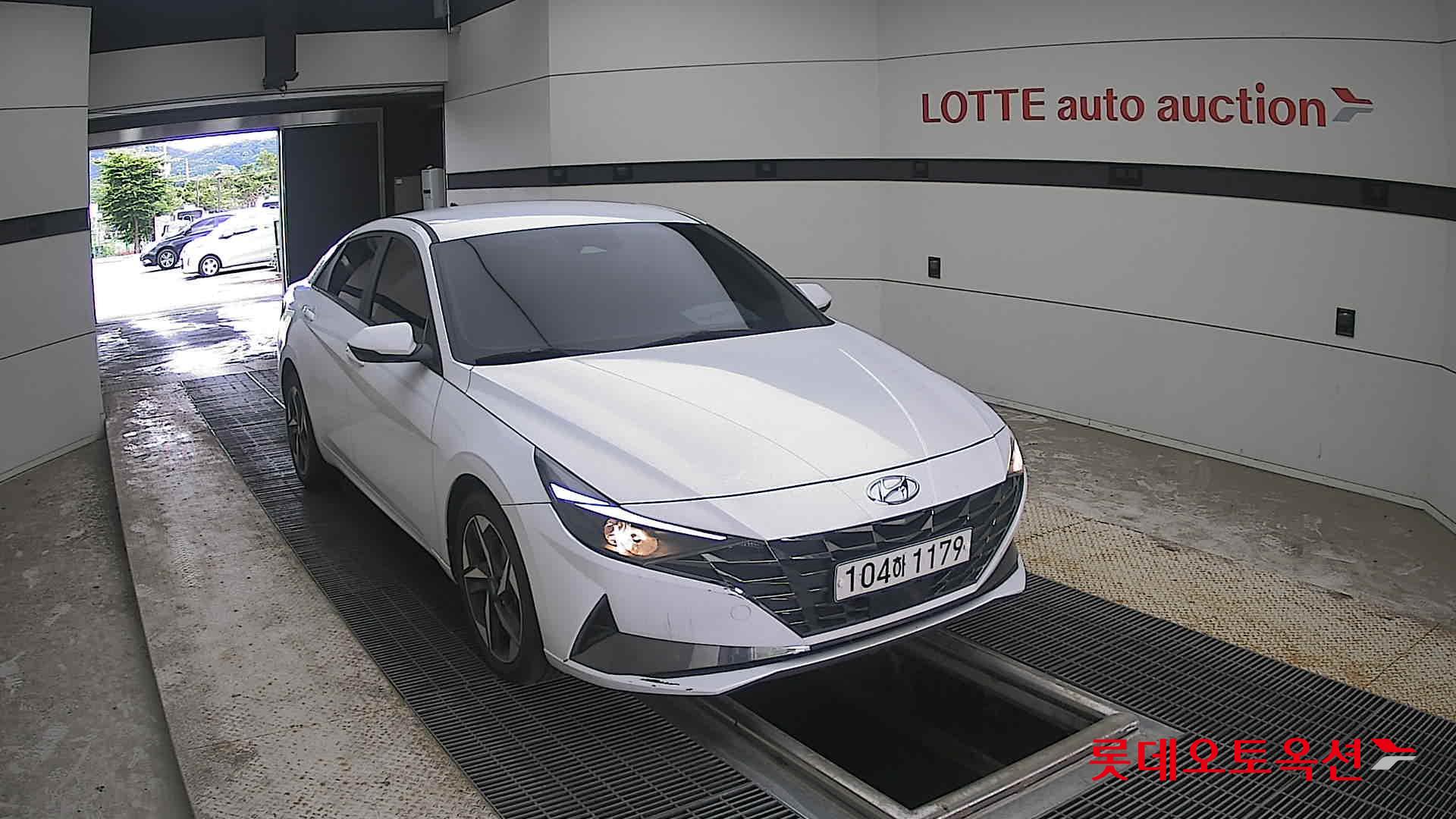2021 - hyundai avante