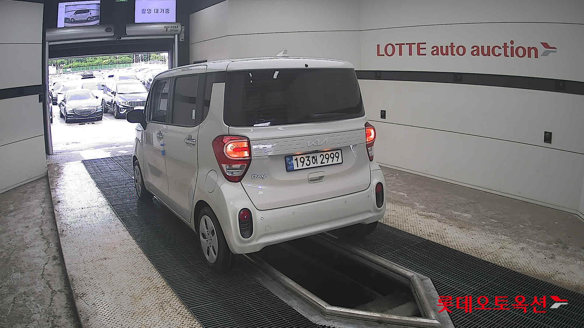 2022 - kia ray