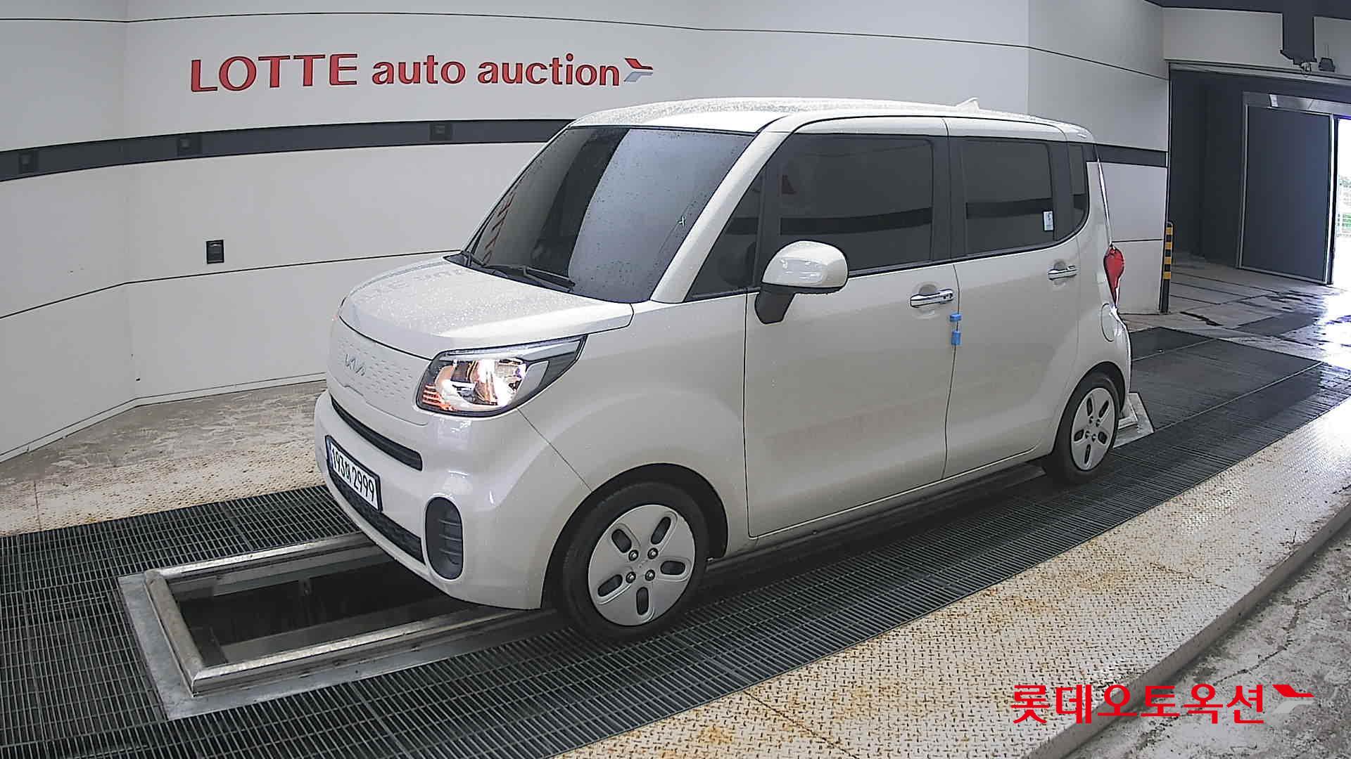 2022 - kia ray