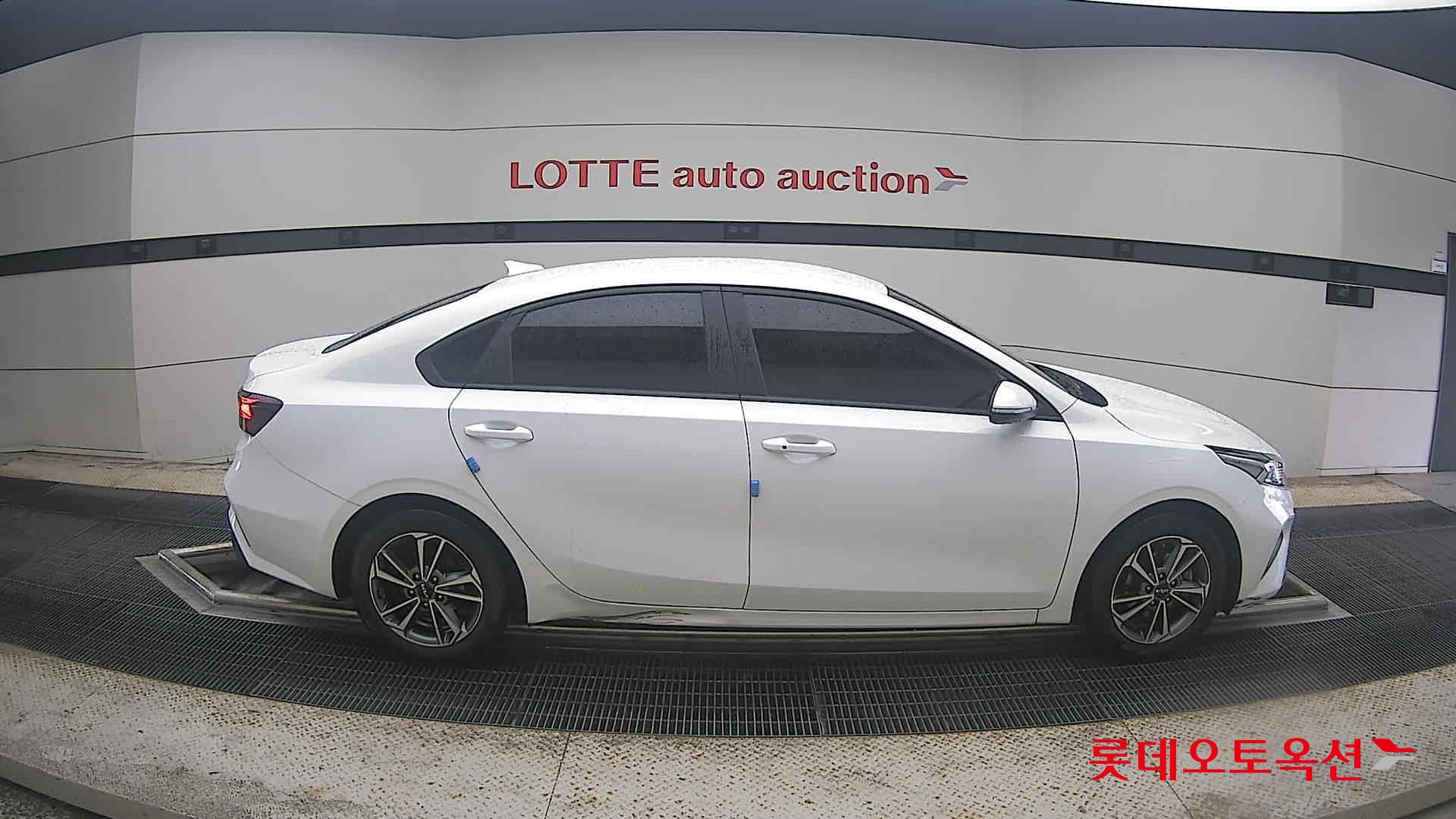 2022 - kia k3