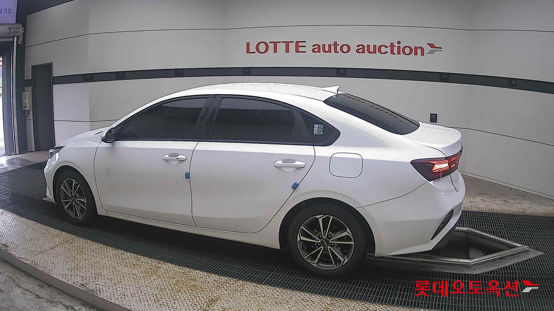 2022 - kia k3