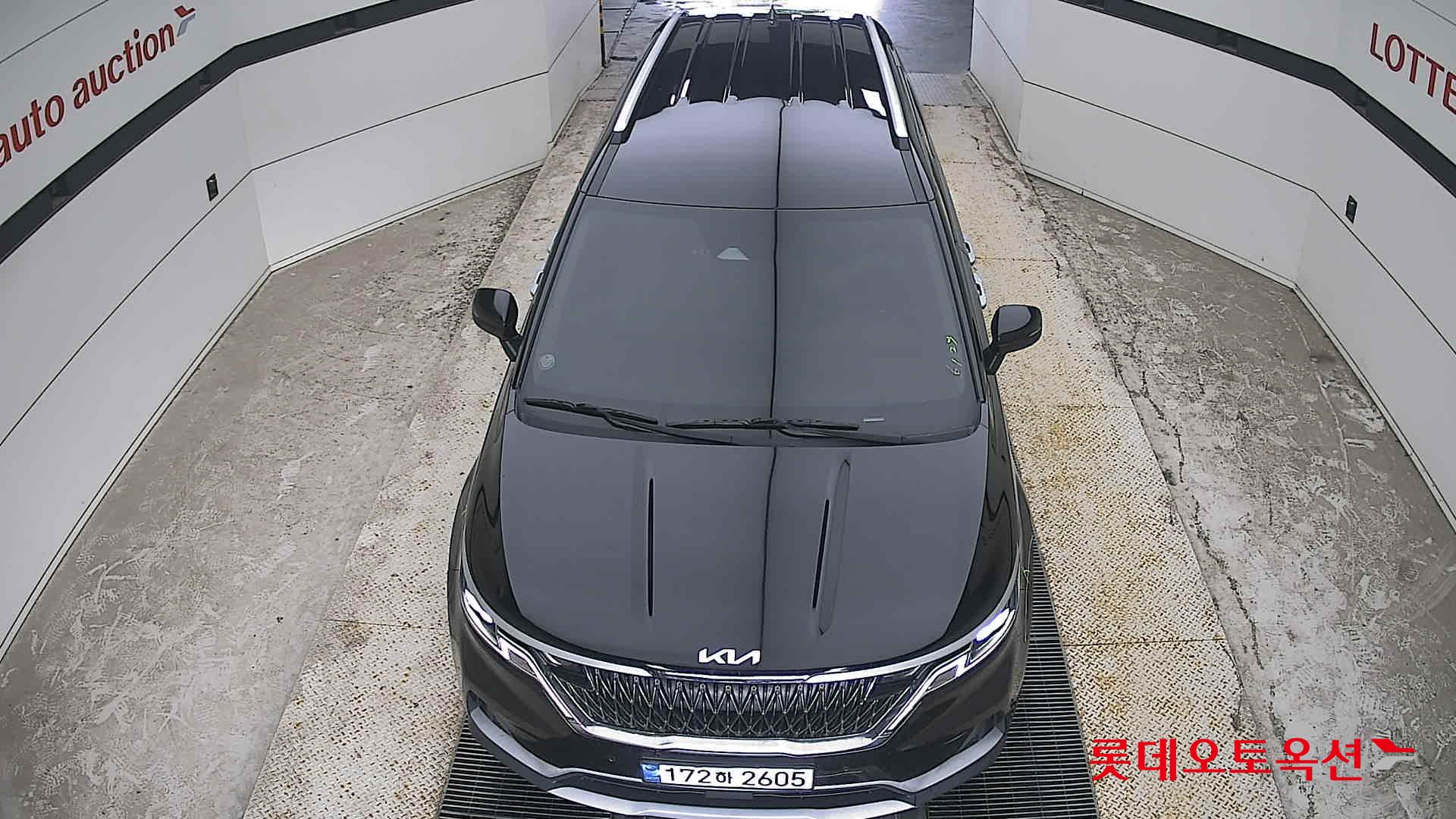 2023 - kia carnival
