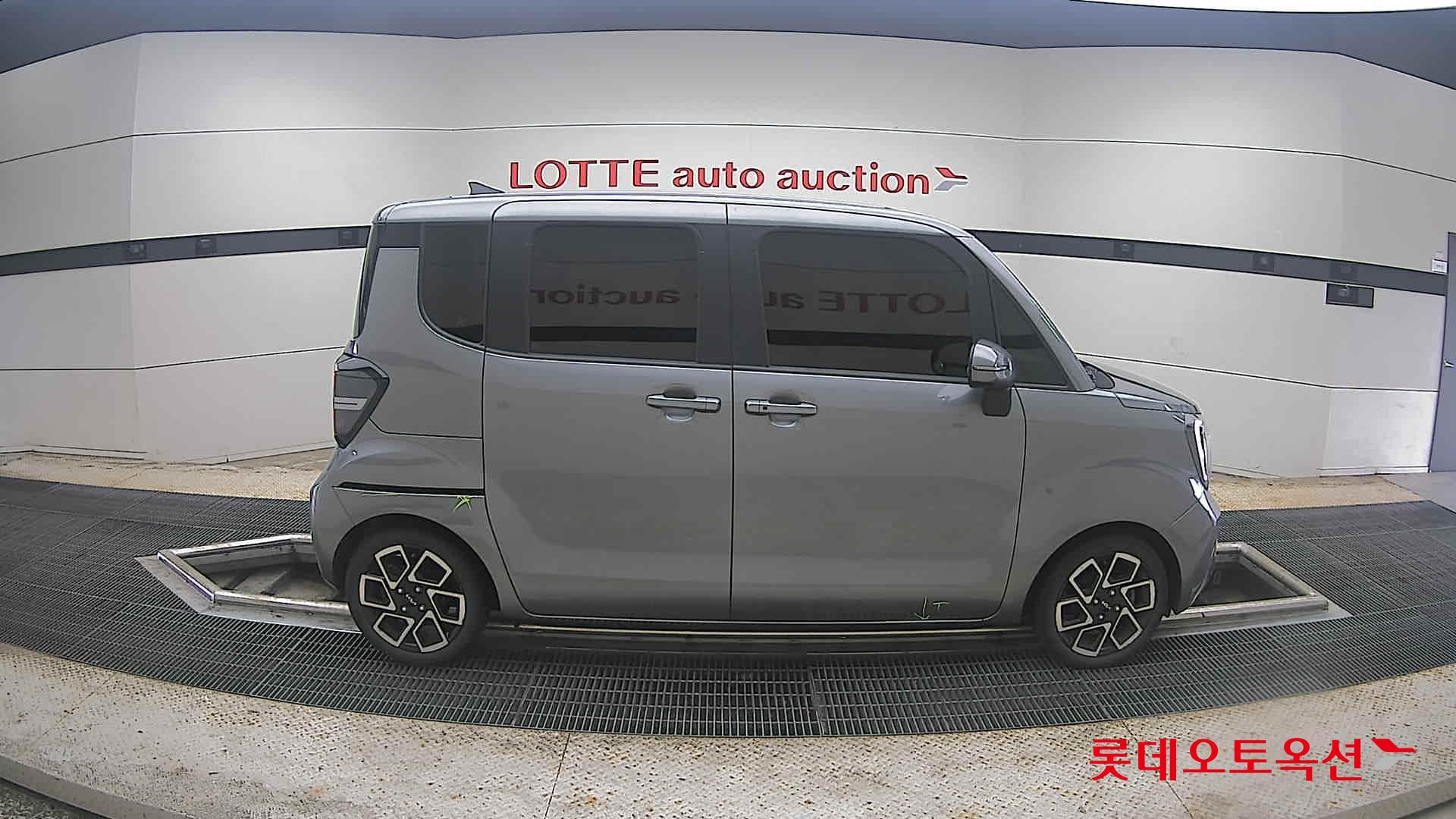 2023 - kia ray