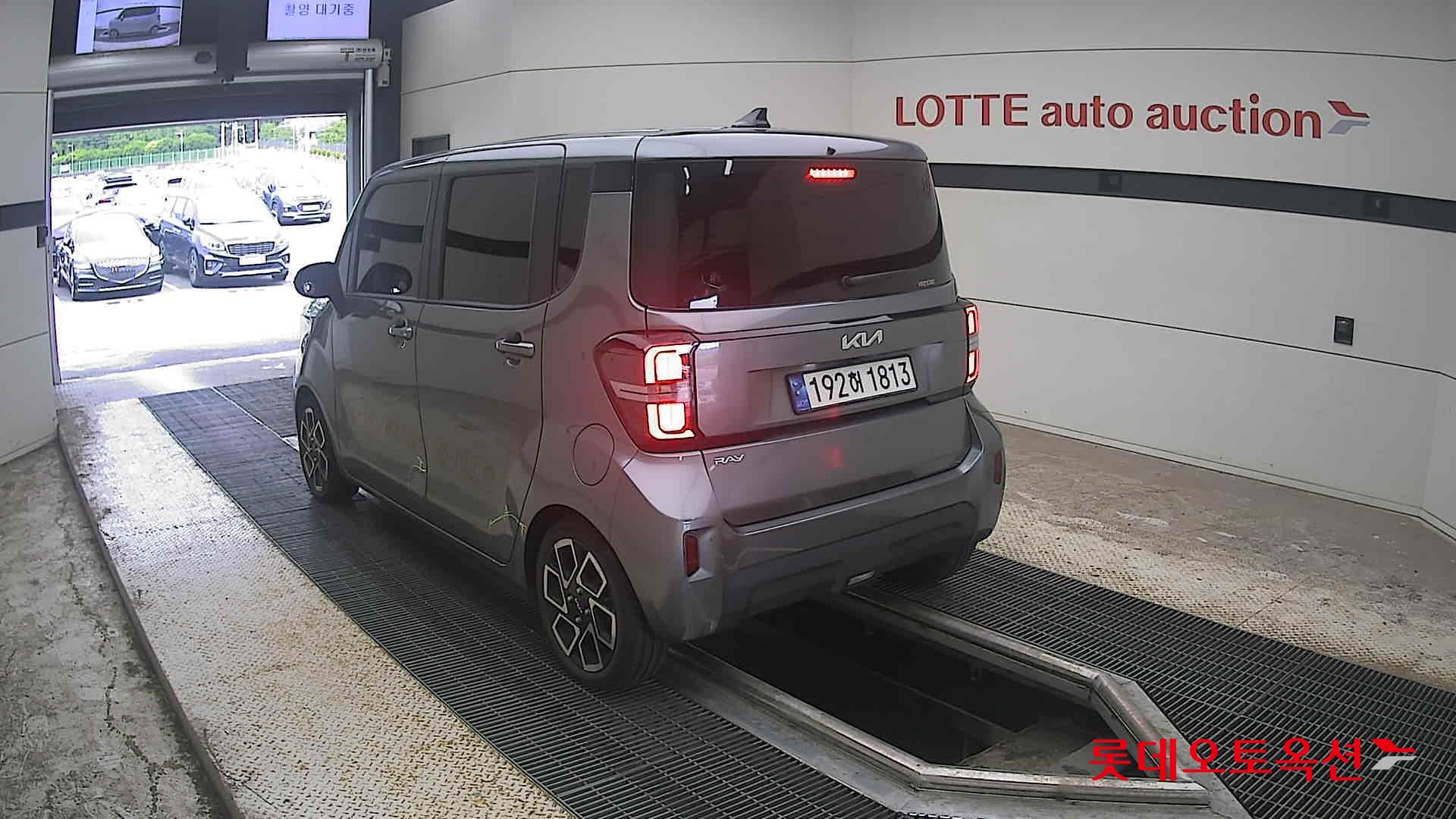 2023 - kia ray