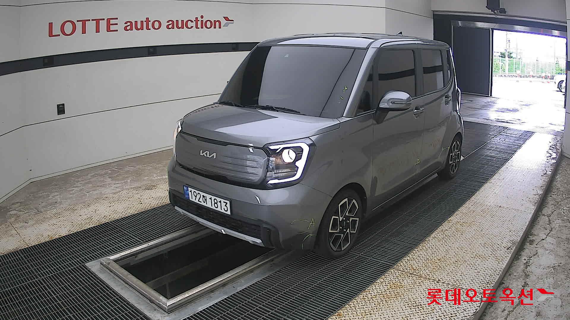 2023 - kia ray